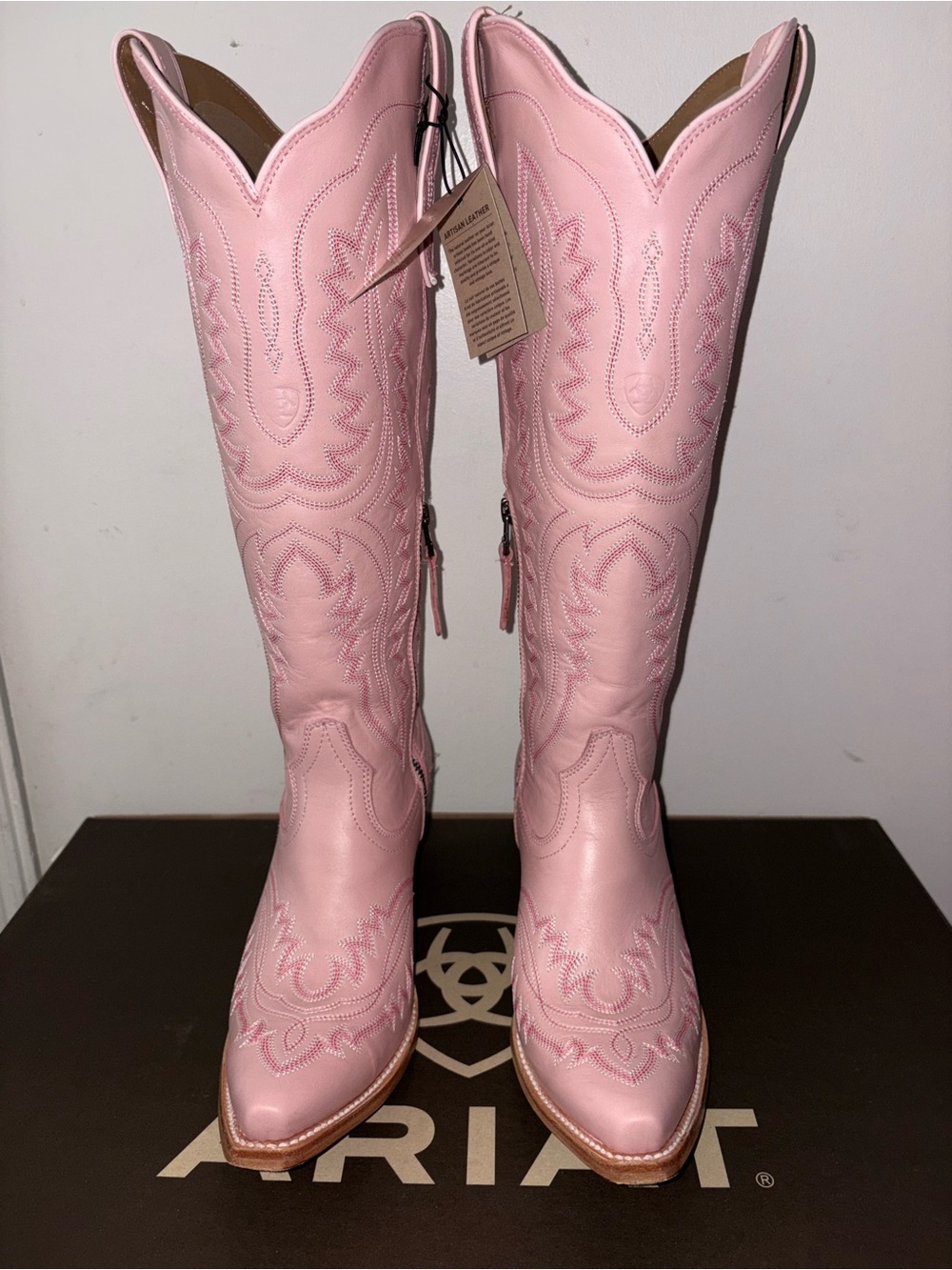 Ariat Powder Pink Casanovas
